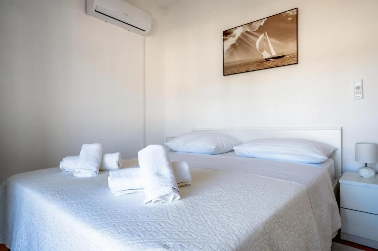 Apartment In Sali With Sea View, Balcony, Air Conditioning, Wi-Fi 0*,